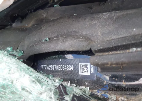 2019 Ford F-250 Xlt z USA, uszkodzony, nr VIN 1FT7W2BT7KED84834